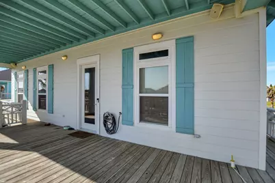 2570 Tide Drive, Port Bolivar, TX 77650 - Photo 14