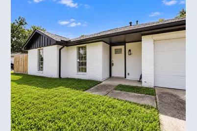 5207 Castlecreek Lane, Houston, TX 77053 - Photo 4