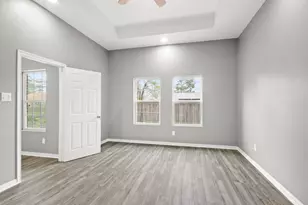 535 Corydon Dr, Houston, TX 77336 - Photo 12