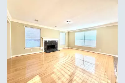 1916 Lake Winds Drive, Missouri City, TX 77459 - Photo 4