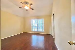 1916 Lakewinds Dr, Missouri City, TX 77459 - Photo 16