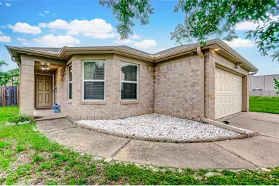 10627 Ince Lane, Houston, TX 77040 - Photo 2