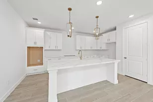 7810 Clover Gully Ln, Katy, TX 77493 - Photo 6