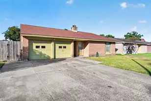 261 Hardwicke Rd, Houston, TX 77060 - Photo 2