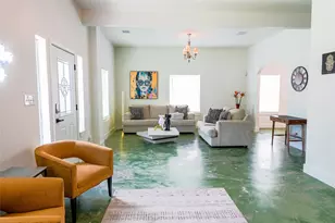 2509 Everett St, Houston, TX 77009 - Photo 2