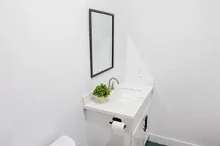 2509 Everett St, Houston, TX 77009 - Photo 8