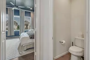 1010 W 24th St, Houston, TX 77008 - Photo 26