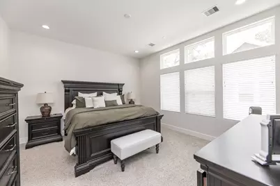 3354 Pinemont Drive, Houston, TX 77018 - Photo 16