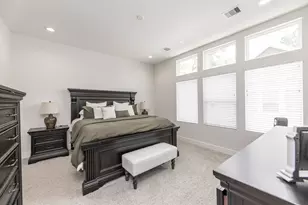 3354 Pinemont Dr, Houston, TX 77018 - Photo 16