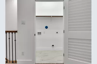 7358 Guadalcanal Road #B, Houston, TX 77033 - Photo 26