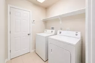 136 Easton Glen Ln, League City, TX 77539 - Photo 12