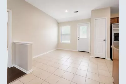 136 Easton Glen Lane, League City, TX 77539 - Photo 6