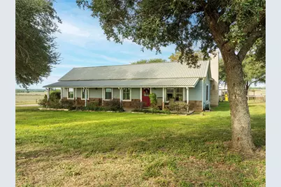 1126 County Road 176, Hallettsville, TX 77964 - Photo 2