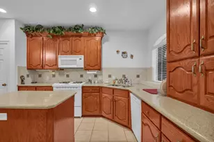 15501 Victorias Way Dr, Montgomery, TX 77316 - Photo 8