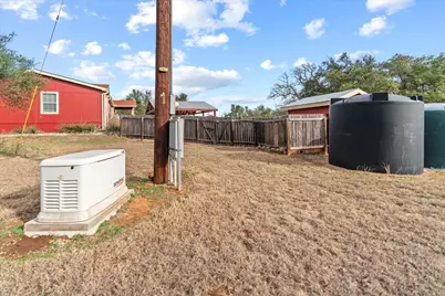 185 Trails End, Driftwood, TX 78620 - Photo 18