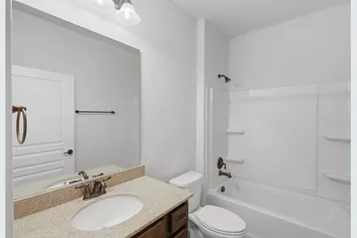 677 Tenuta Lane, League City, TX 77573 - Photo 22