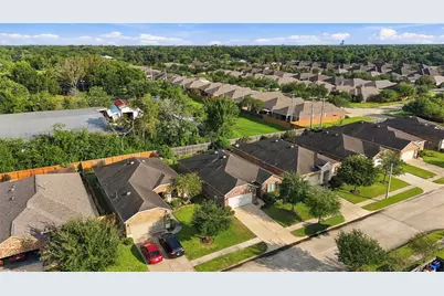 677 Tenuta Lane, League City, TX 77573 - Photo 34