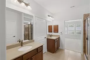 677 Tenuta Ln, League City, TX 77573 - Photo 16