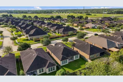 677 Tenuta Lane, League City, TX 77573 - Photo 36