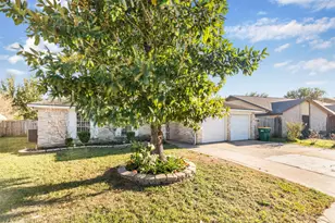 5403 Greenhill Forest Dr, Houston, TX 77088 - Photo 4