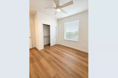 5325 Rue Street, Houston, TX 77033 - Photo 18