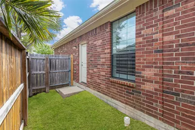 4223 Bear Creek Trace, Baytown, TX 77521 - Photo 6