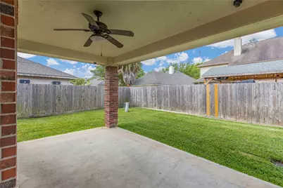 4223 Bear Creek Trace, Baytown, TX 77521 - Photo 10