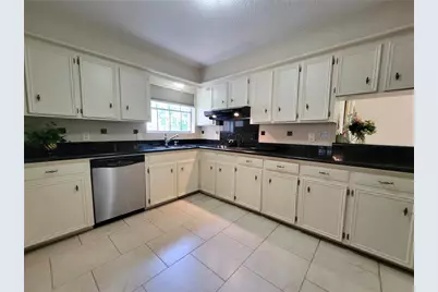 456 Lexington Court, Conroe, TX 77302 - Photo 12