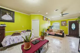 6825 Richwood Dr, Dallas, TX 75237 - Photo 6
