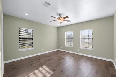 10269 Highway 90, Bedias, TX 77831 - Photo 8