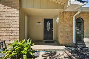 3902 Marywood Dr, Spring, TX 77388 - Photo 4