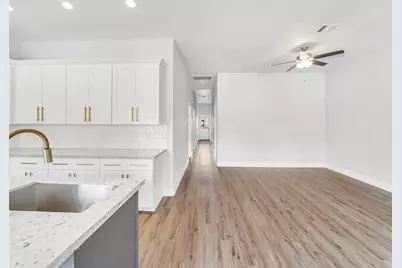 4818 Paula Street #A, Houston, TX 77033 - Photo 6