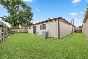 6611 Grandvale Dr, Houston, TX 77072 - Photo 22