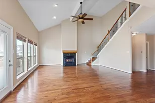 1110 Papeete St, Tiki Island, TX 77554 - Photo 6