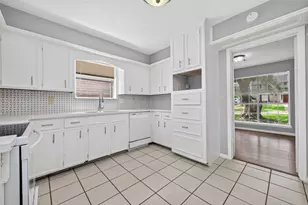 5703 Green Timbers Dr, Humble, TX 77346 - Photo 12