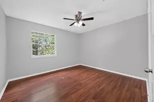 5703 Green Timbers Dr, Humble, TX 77346 - Photo 32