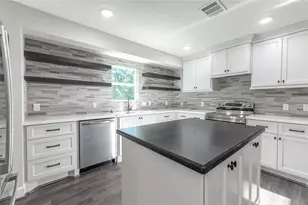 7728 White Rock Rd, Cleveland, TX 77328 - Photo 14