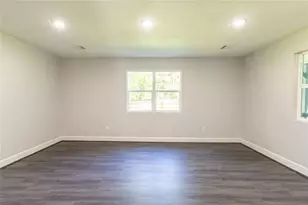 7728 White Rock Rd, Cleveland, TX 77328 - Photo 18