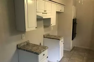 406 Wisteria St, Richwood, TX 77531 - Photo 6
