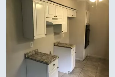 406 Wisteria Street, Richwood, TX 77531 - Photo 6