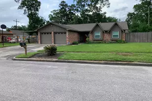 1003 Timber Hill Dr, Conroe, TX 77301 - Photo 1