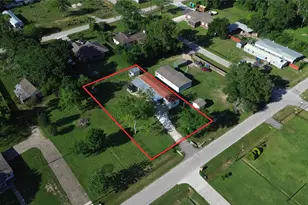 639 Reuben White Dr, Crosby, TX 77532 - Photo 4