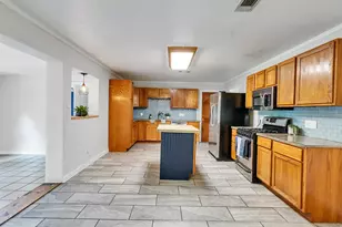 12317 23rd St, Santa Fe, TX 77510 - Photo 6