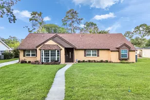 3017 Inwood Dr, Dickinson, TX 77539 - Photo 1
