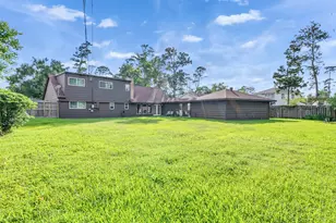 3017 Inwood Dr, Dickinson, TX 77539 - Photo 10
