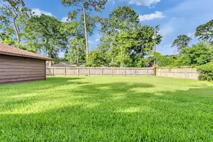 3017 Inwood Dr, Dickinson, TX 77539 - Photo 8