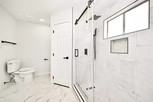 13122 Benford Dr, Houston, TX 77099 - Photo 16