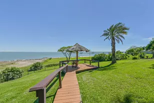 111 Bayridge Rd, La Porte, TX 77571 - Photo 40
