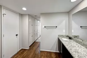 1122 Autrey St, Houston, TX 77006 - Photo 16