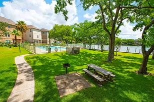 18809 Egret Bay Blvd, Webster, TX 77058 - Photo 8